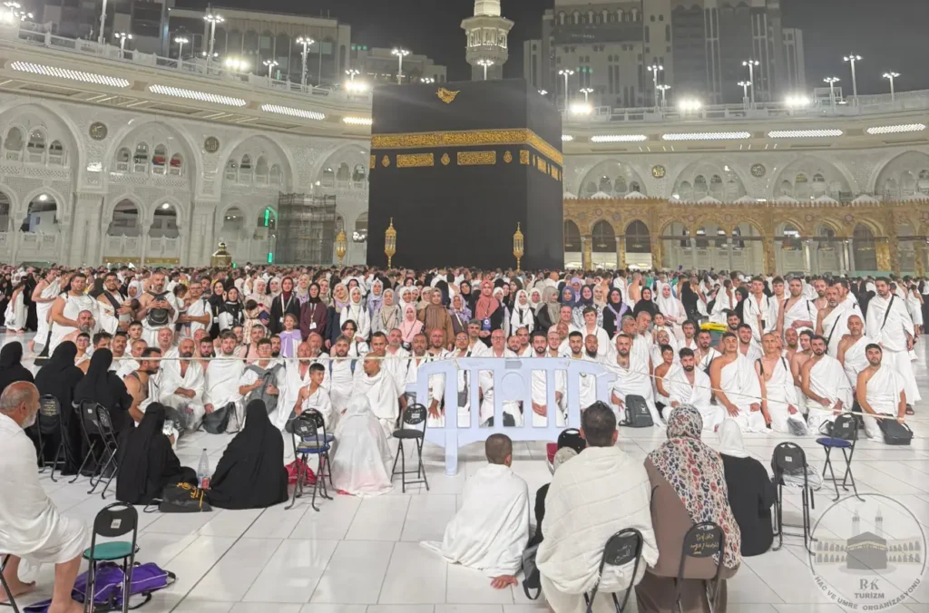 ihram kıyafeti nedir, ihram kıyafeti nasıl giyilir